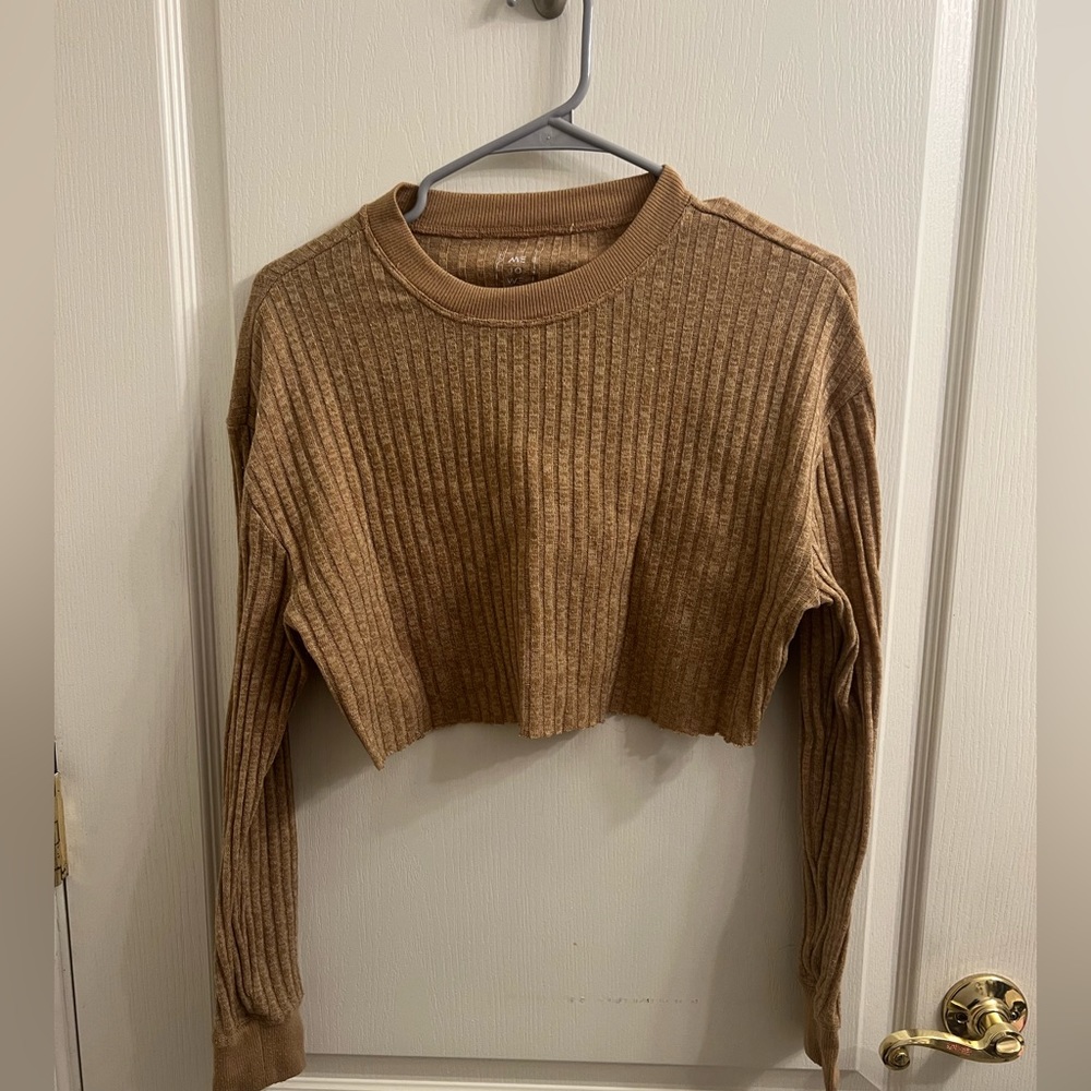 pacsun cropped long sleeve ribbed tee